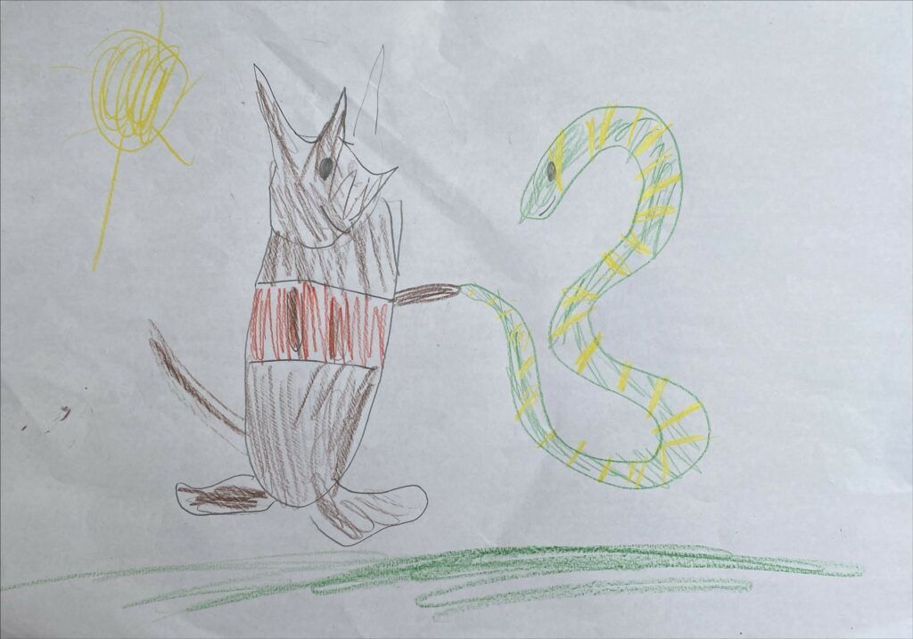Eine bunte Zeichnung von einem Kind, auf der sich ein Känguru und eine Schlange die Hand geben.