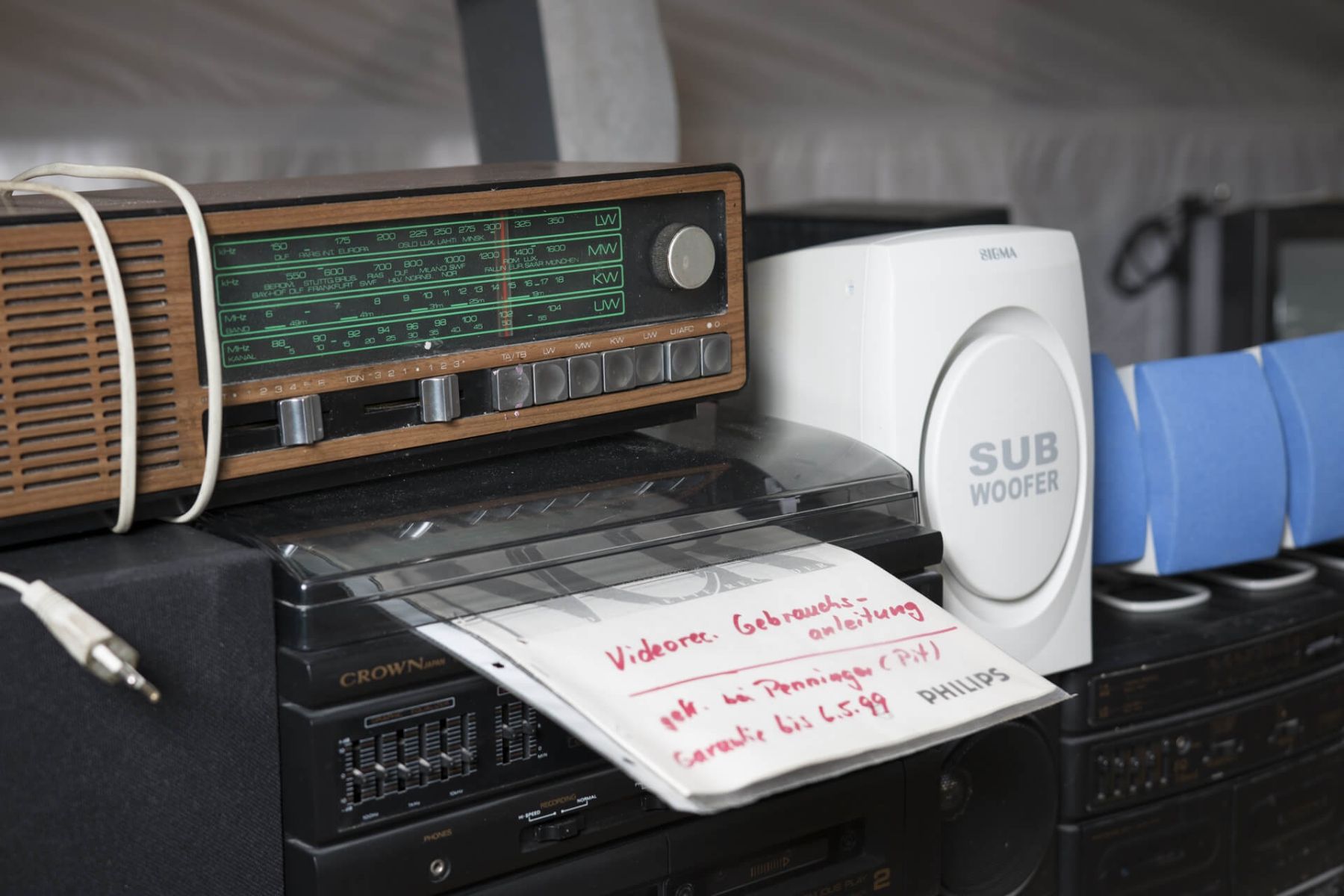 Alte funktionierende Elektrogeräte.